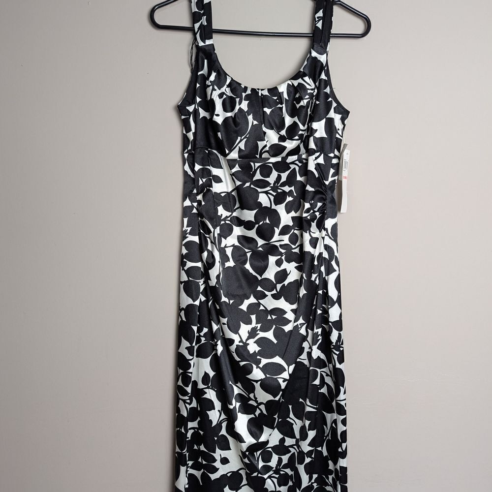 Maggy London Black and White Leaf Print Satin Midi Pencil Skirt NWT 10